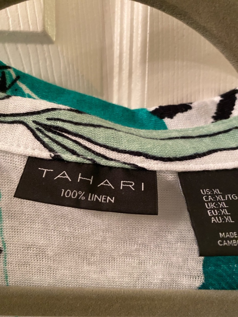 Tahari Women's Linen Teal Leaf Print Short Sleeve Top - Picture 4 of 5